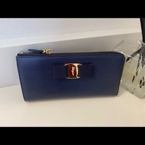 Brand New Salvatore Ferragamo Zip Long Wallet
